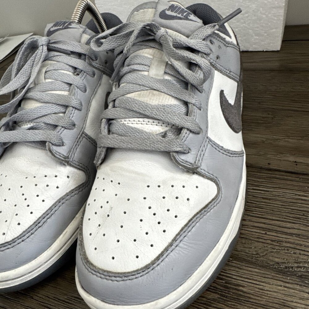 Nike Dunk Low SE Light Carbon Shoes Men’s 8 FJ4188-100 - Picture 2 of 16